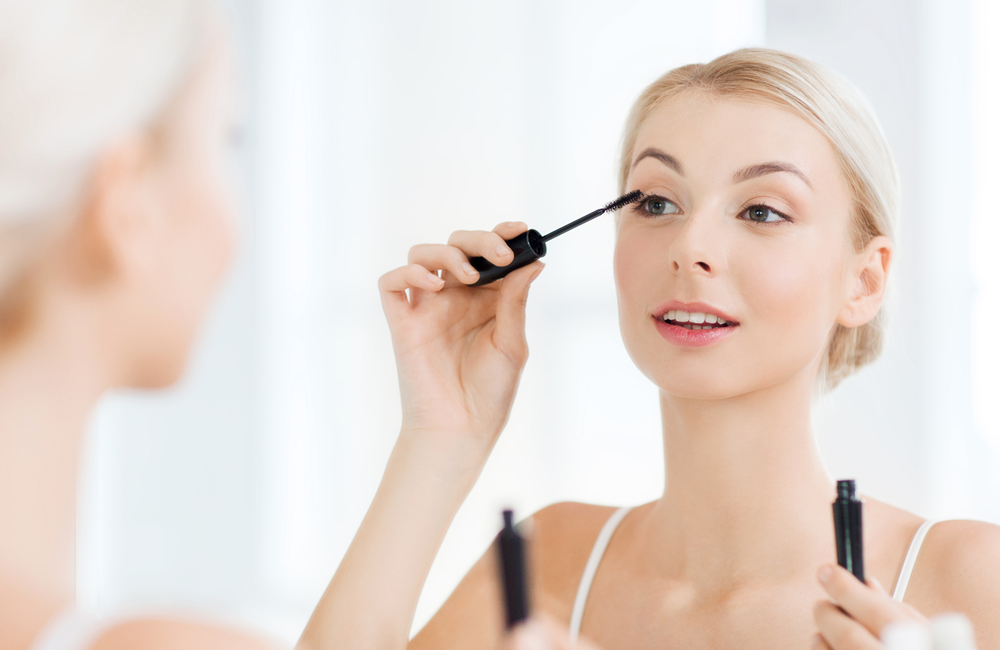 Benefits Of Applying Mascara On Your Eyelashes